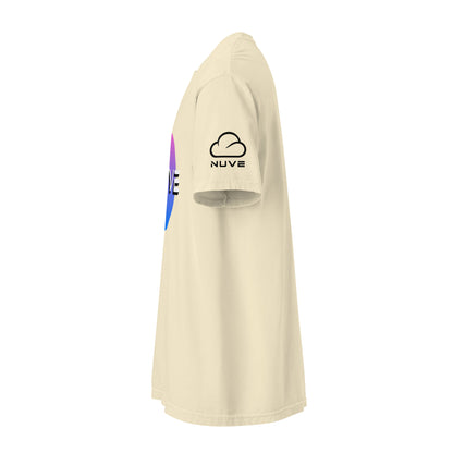 Camiseta unissex tingida clara com estampa (Futuristic Nuve) - NUVE