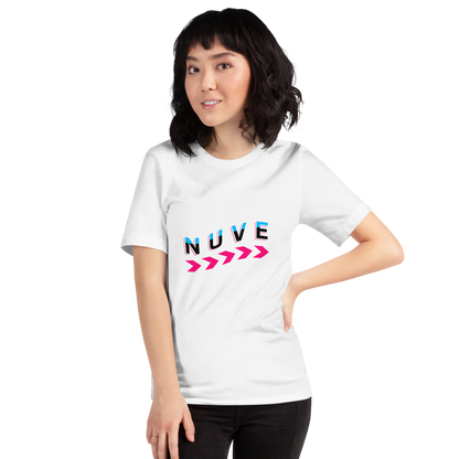 Camiseta clara unissex com estampa minimalista (Nuve Wave) - NUVE